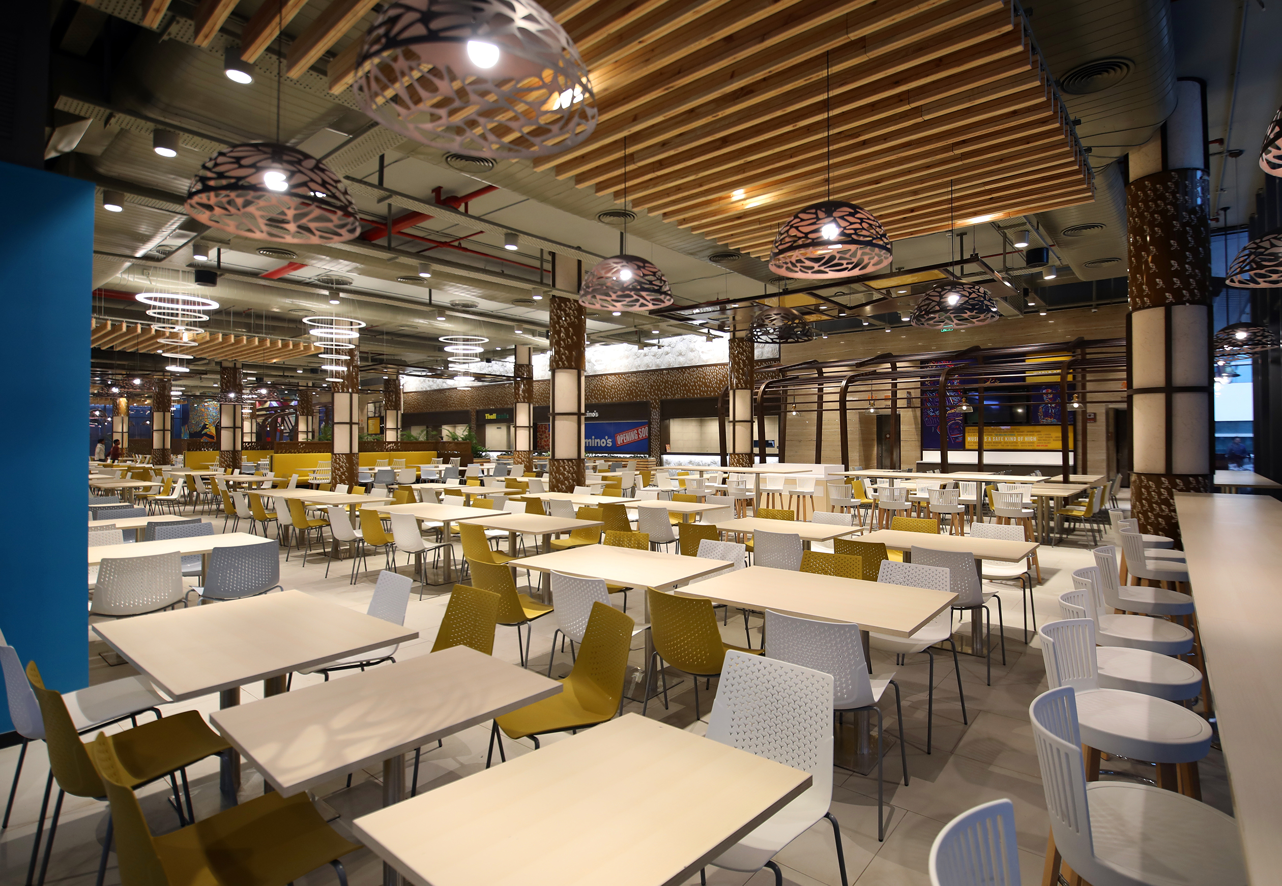 Cafe O2 Food Court